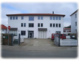 Friedrich Kappelmaier Gmbh - Center für Kunststoff- und Aluminium- Tor- und Zaun-Systeme